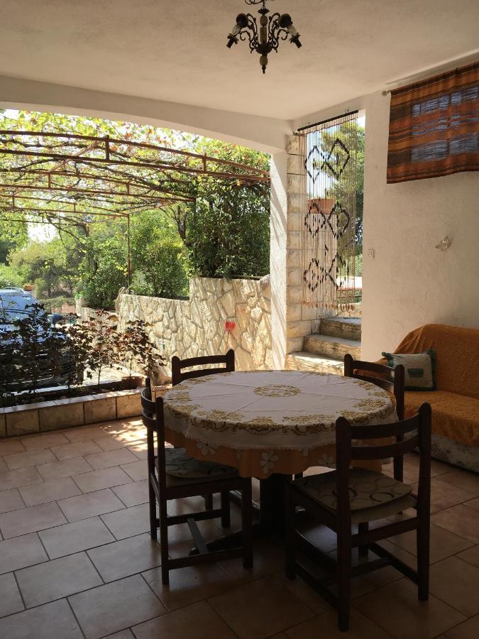 Apartments With A Parking Space Ivan Dolac, Hvar - 15784 Екстериор снимка