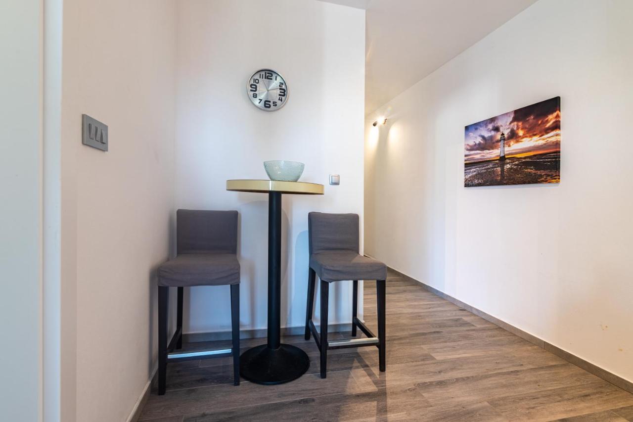 Apartments With A Parking Space Ivan Dolac, Hvar - 15784 Екстериор снимка