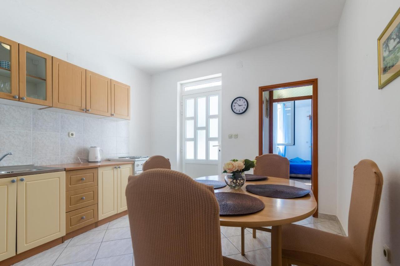 Apartments With A Parking Space Ivan Dolac, Hvar - 15784 Екстериор снимка
